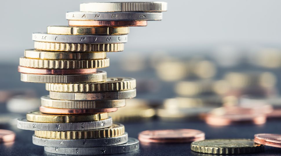 Fotolia_Kirche-und-Geld_Ueberblick_103938897_M.jpg